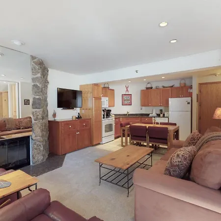 Laurelwood Condominiums 408 Snowmass Village Room photo